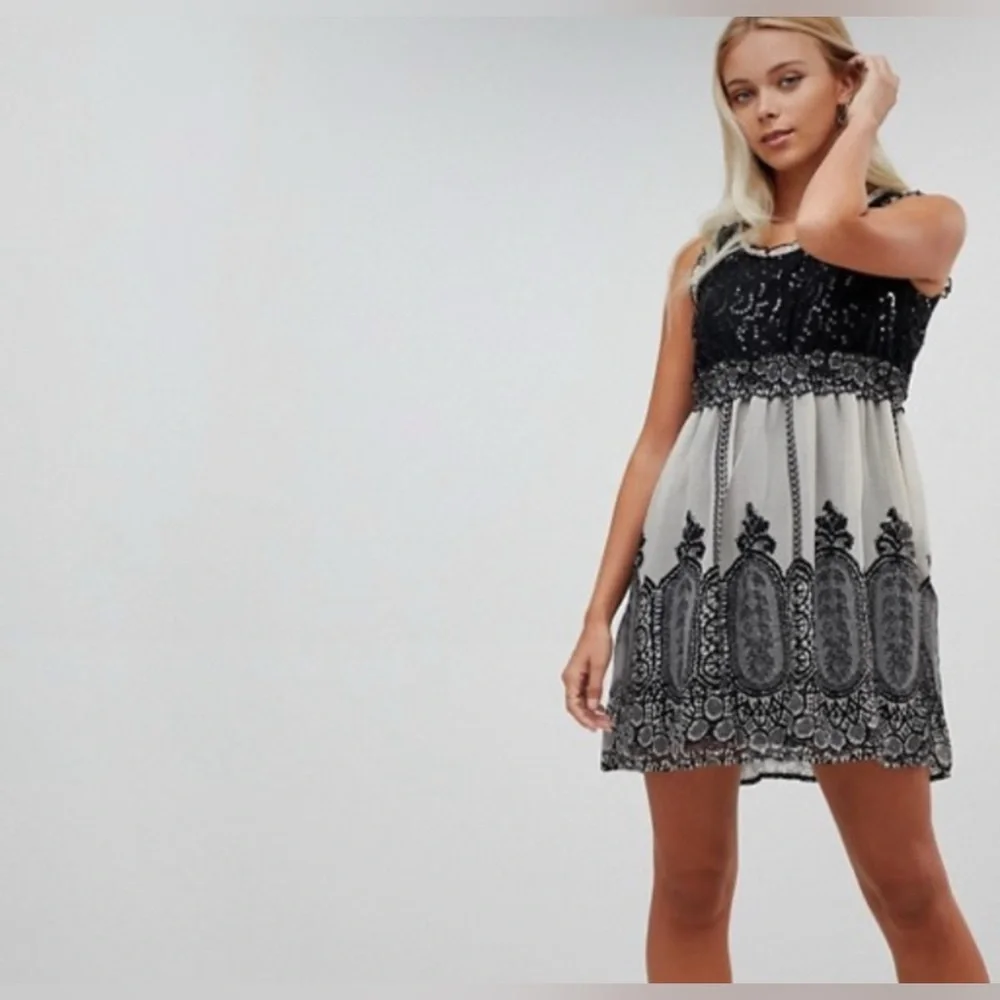American‎ Rag Cie Black Cream Sequin Organza Print Fit Flare Dress Medium M